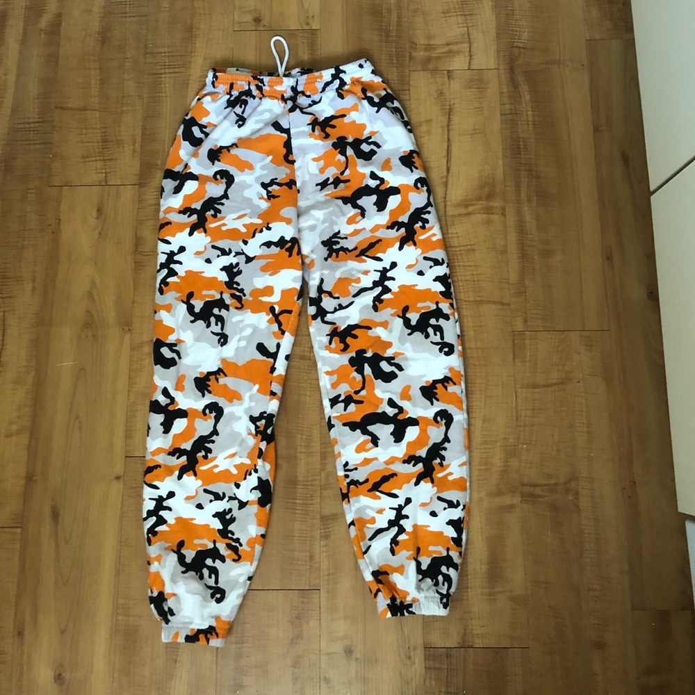 Kylie Jenner Camo Sweat Pants